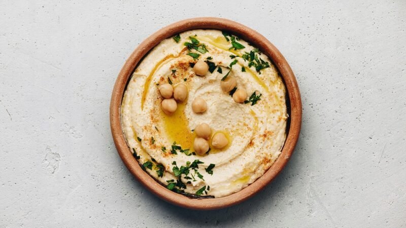 Hummus with Tahini 100% Natural 135g | Zalloum Gardens - Image 2