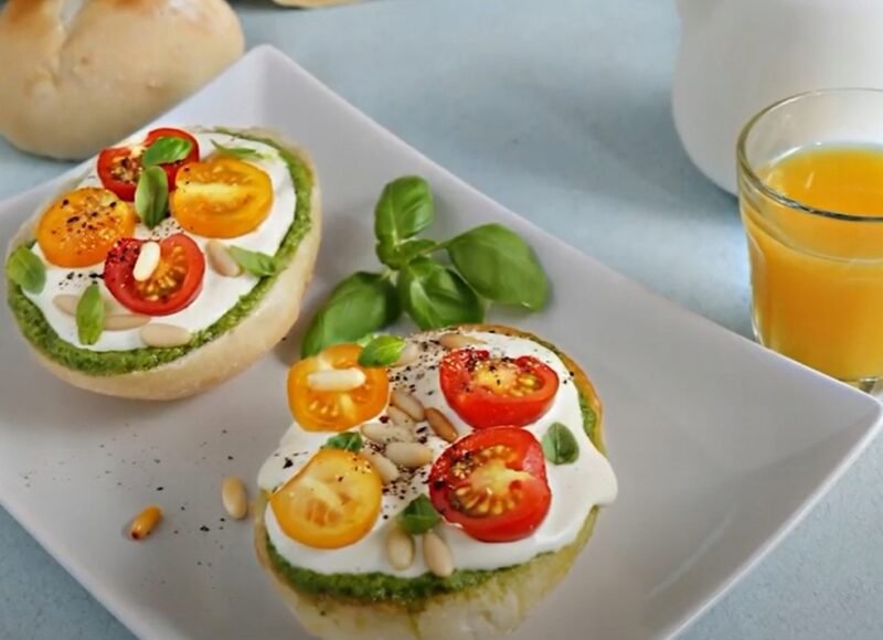 Cream cheese spread Puck 240g - Image 2