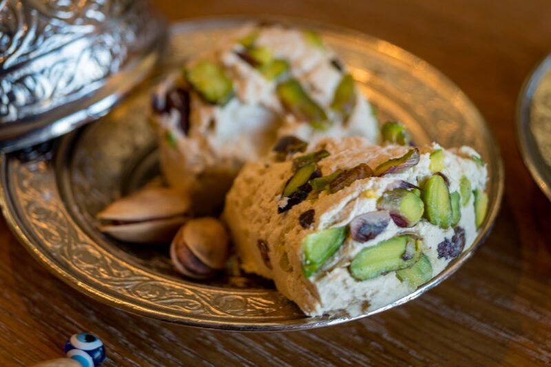 Halva with pistachio 300g IPEK - Image 2